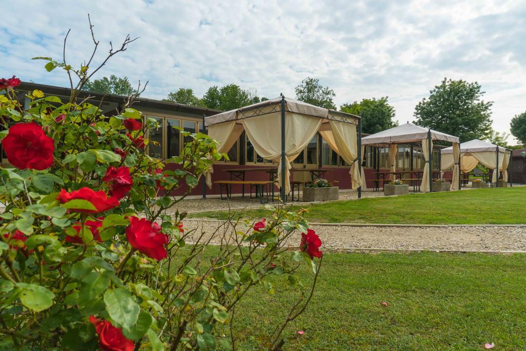 Ristorante Albergo Al Donatore Teòr Εξωτερικό φωτογραφία